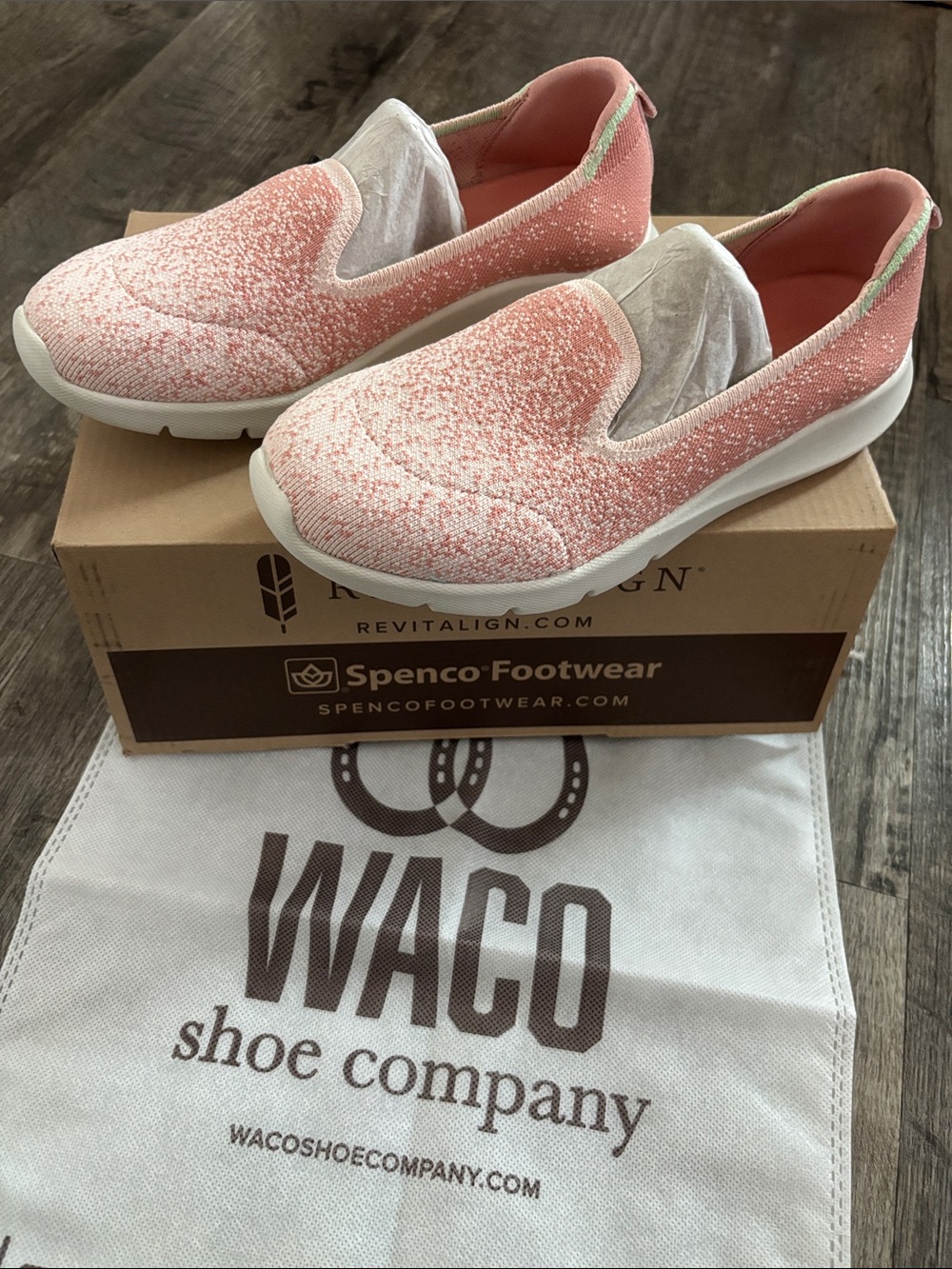 WACO Shoe Company Epic Stretch Gradient Pastel Shoe